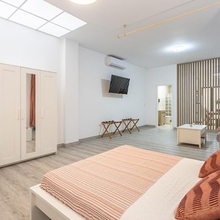Apartament Semana Santa Sewilla Zewnętrze zdjęcie